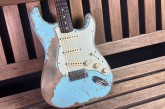 Fender 2011 Ediao Limitada Masterbuilt Jason Smith Ultimate Relic Daphne Blue-6.jpg